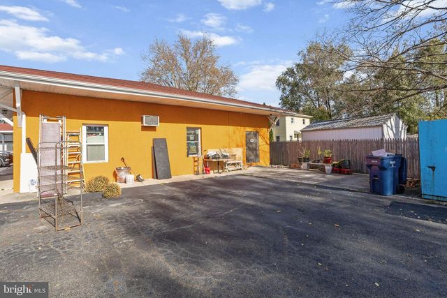 363 WHEAT RD, Vineland, NJ 08360