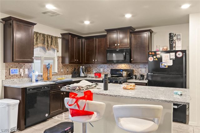 6256 Clackamas Court, Las Vegas, NV 89122