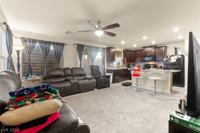 6256 Clackamas Court, Las Vegas, NV 89122