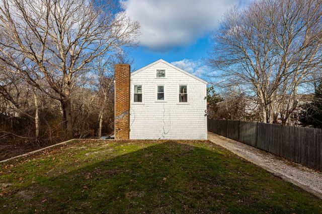 341 Bradford Street, Provincetown, MA 02657
