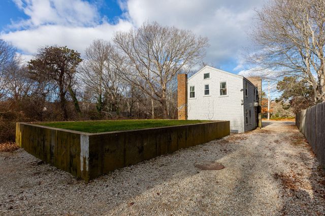 341 Bradford Street, Provincetown, MA 02657