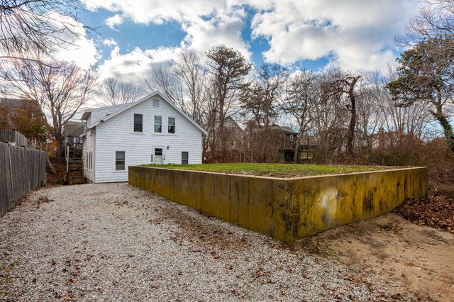 341 Bradford Street, Provincetown, MA 02657