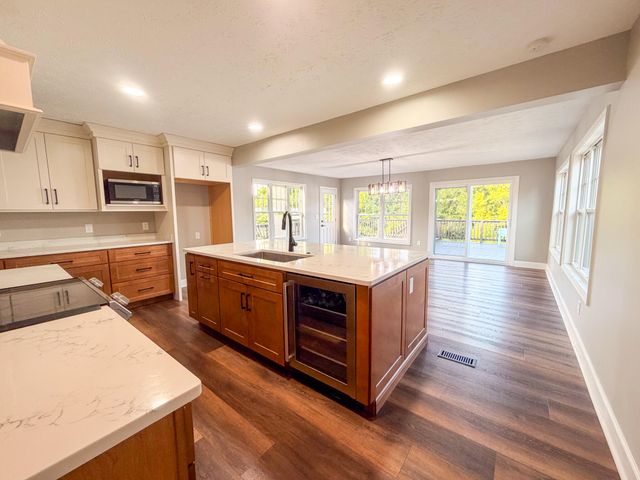 2833 Winter Garden, Lexington, KY 40517