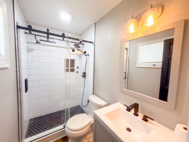 2833 Winter Garden, Lexington, KY 40517