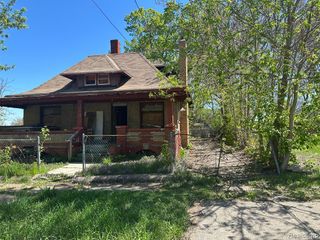 1009 Oak Street, Flint, MI 48503