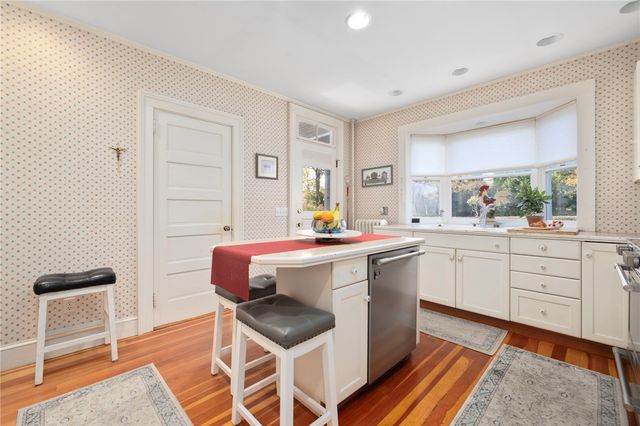 63 Longfellow Road, Jamestown, RI 02835