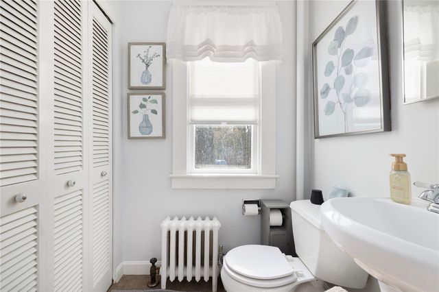 63 Longfellow Road, Jamestown, RI 02835