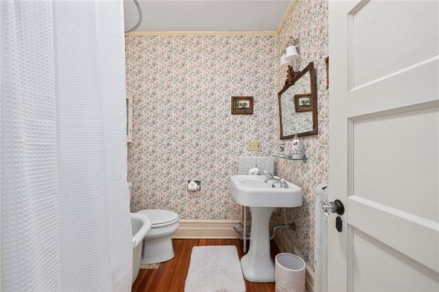 63 Longfellow Road, Jamestown, RI 02835