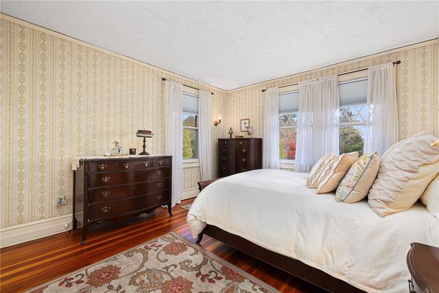 63 Longfellow Road, Jamestown, RI 02835