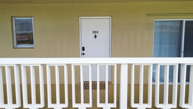 415 U.s. Highway 1 203, North Palm Beach, FL 33408