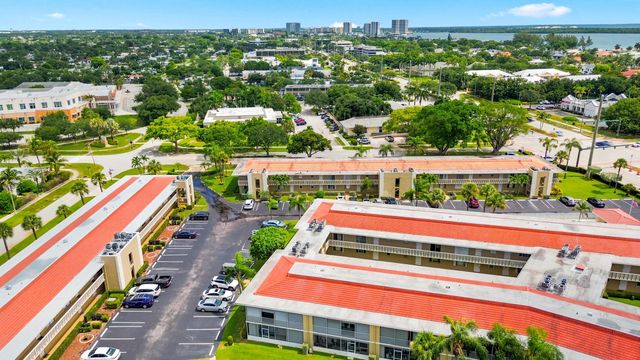 415 U.s. Highway 1 203, North Palm Beach, FL 33408