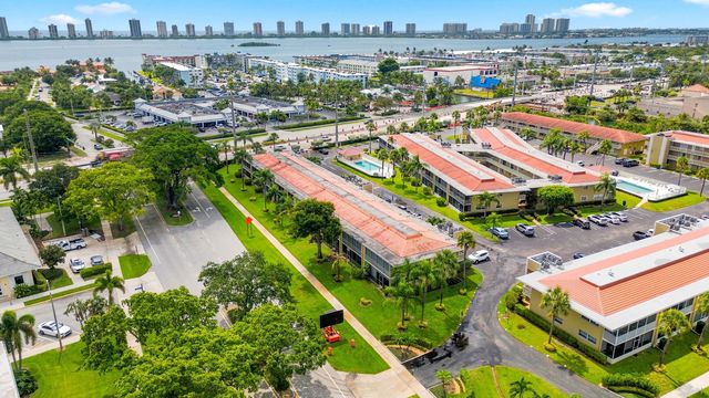 415 U.s. Highway 1 203, North Palm Beach, FL 33408