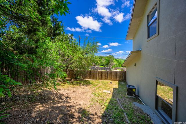 109 Debra Lane, Kerrville, TX 78028