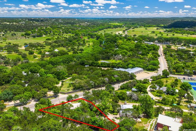 109 Debra Lane, Kerrville, TX 78028