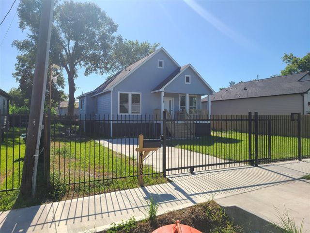 4108 Russell Street, Houston, TX 77026