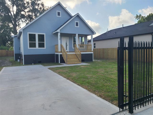 4108 Russell Street, Houston, TX 77026