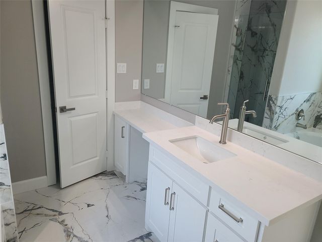 4108 Russell Street, Houston, TX 77026