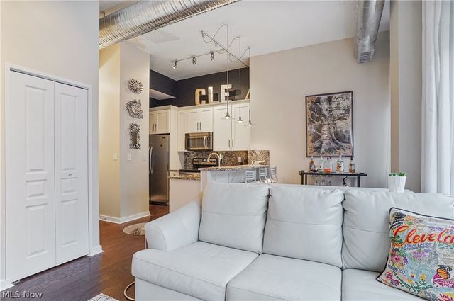750 Prospect Avenue E 206, Cleveland, OH 44115