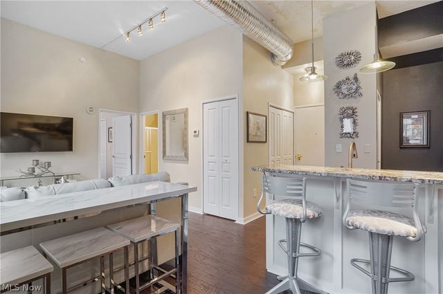 750 Prospect Avenue E 206, Cleveland, OH 44115