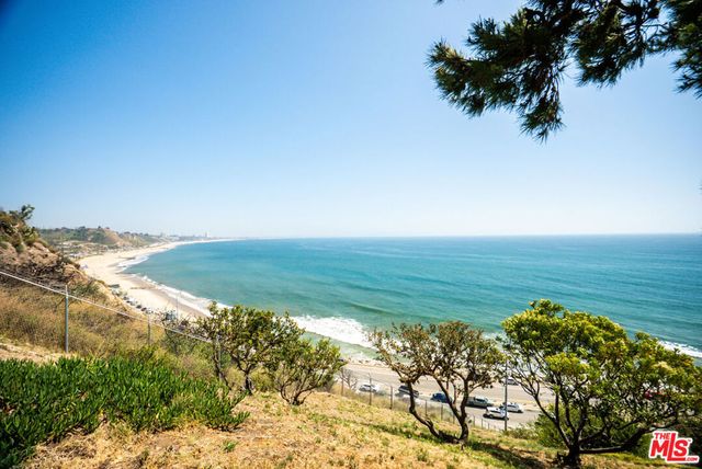 17352 W Sunset Boulevard 606, Pacific Palisades, CA 90272