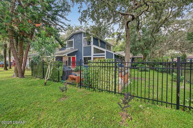 28 Baymeadow Court, Ormond Beach, FL 32174