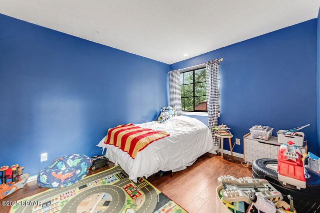 28 Baymeadow Court, Ormond Beach, FL 32174