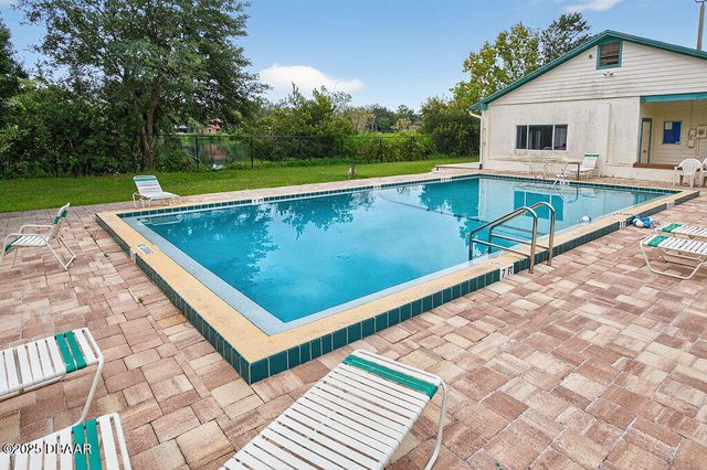 28 Baymeadow Court, Ormond Beach, FL 32174