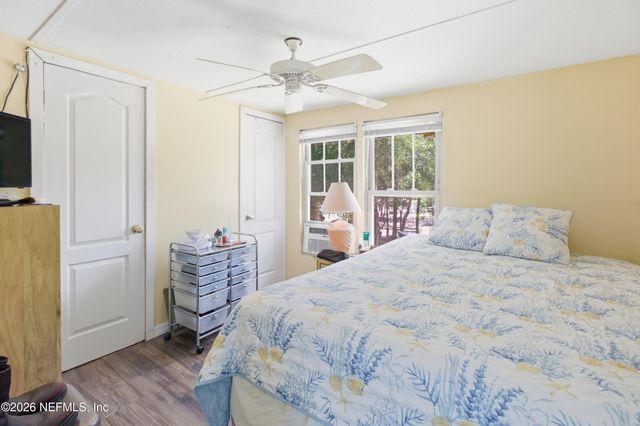 116 LONDON Avenue, Interlachen, FL 32148