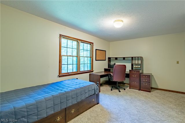 11590 Detwiler, Columbiana, OH 44408