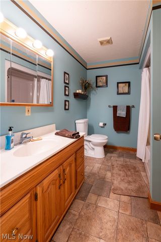 11590 Detwiler, Columbiana, OH 44408