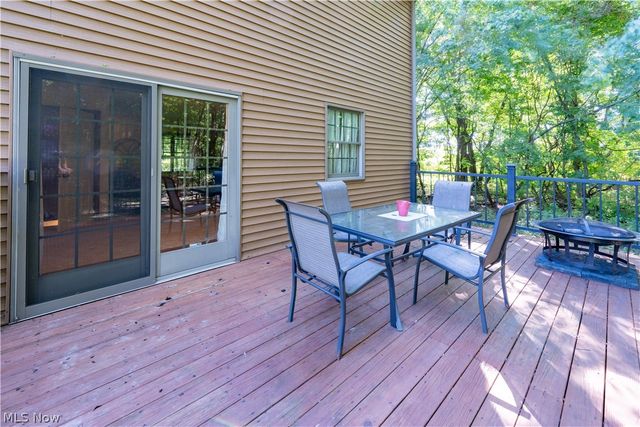 11590 Detwiler, Columbiana, OH 44408