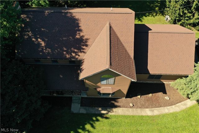 11590 Detwiler, Columbiana, OH 44408