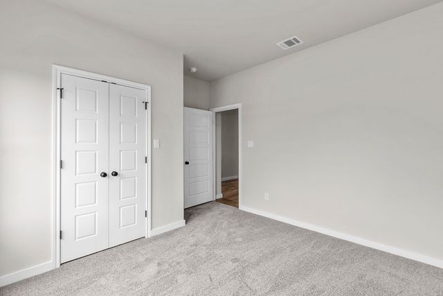 10516 Ruffin Drive, Fort Worth, TX 76131