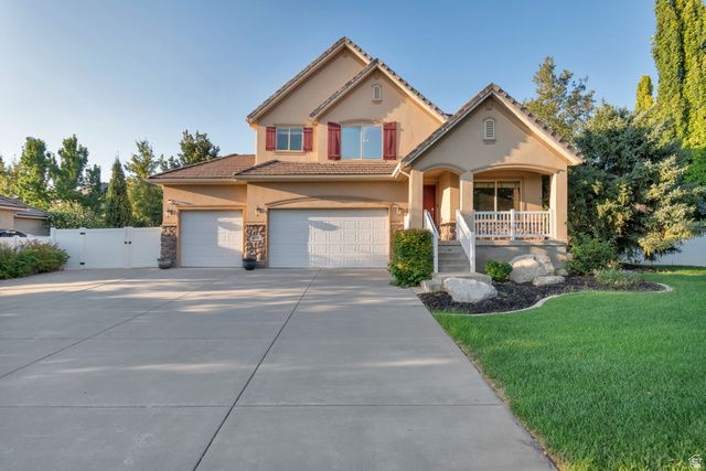 971 S KAYS DR, Kaysville, UT 84037