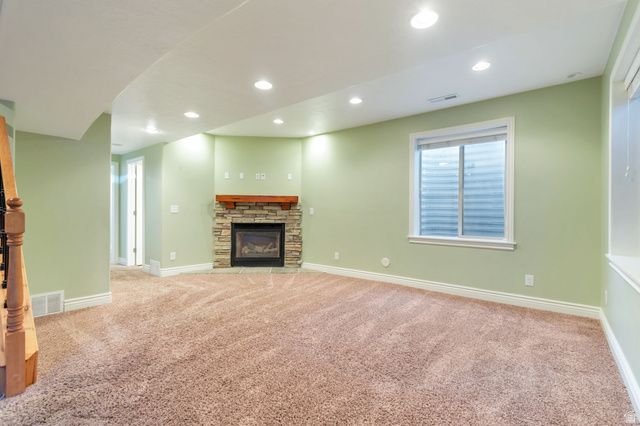 971 S KAYS DR, Kaysville, UT 84037