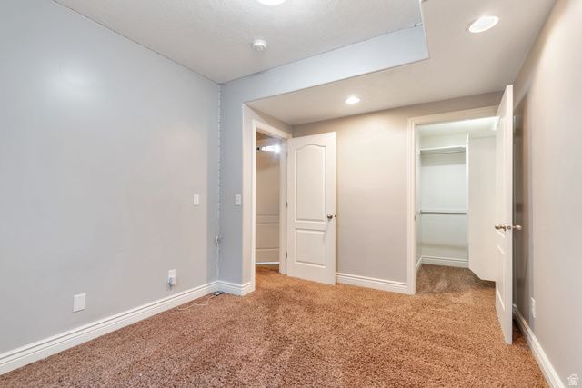 971 S KAYS DR, Kaysville, UT 84037