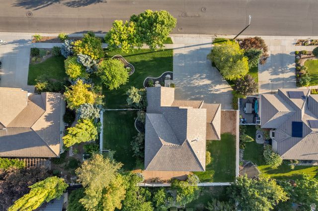 971 S KAYS DR, Kaysville, UT 84037