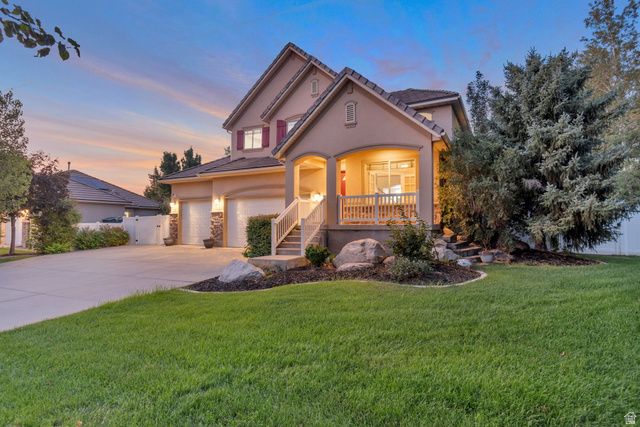 971 S KAYS DR, Kaysville, UT 84037