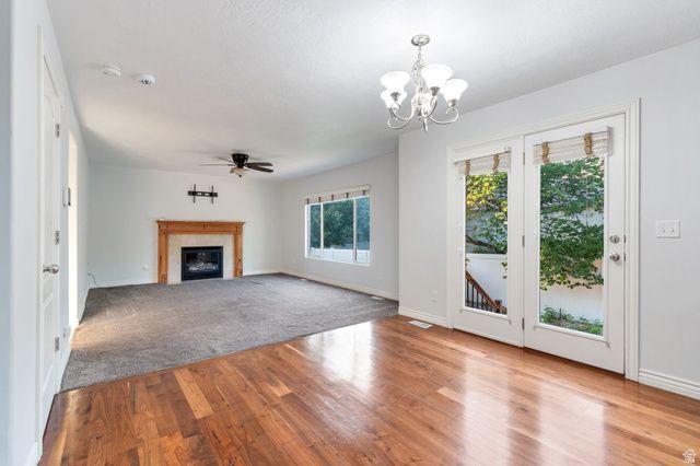 971 S KAYS DR, Kaysville, UT 84037