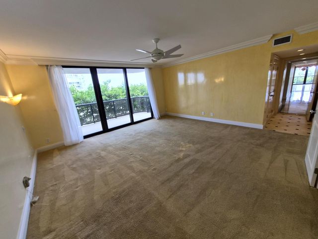 19667 Turnberry Way 4J, Aventura, FL 33180