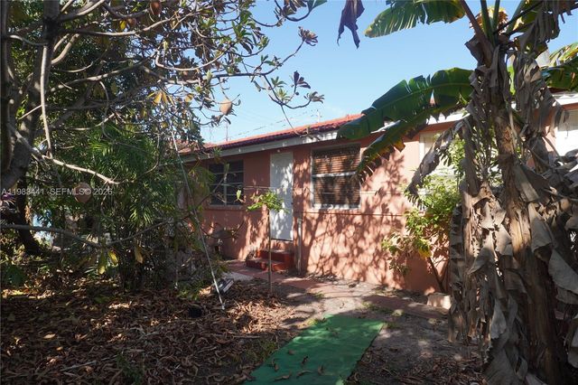 2660 SW 36th Ave, Miami, FL 33133