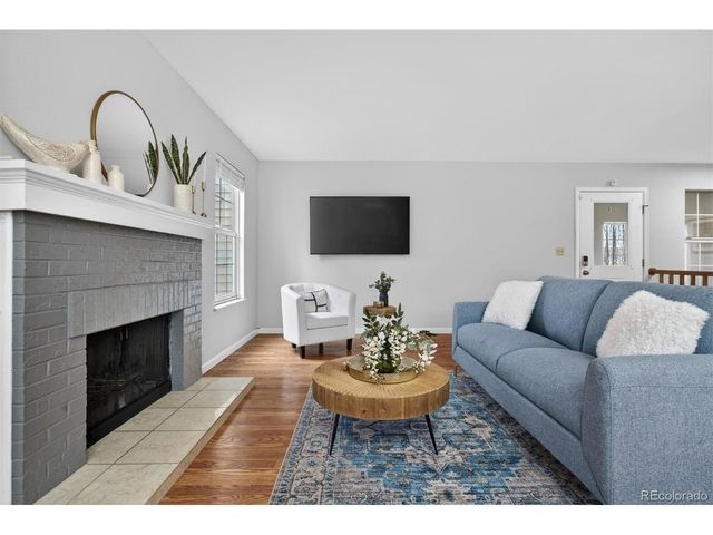 7022 S Glencoe Ct, Centennial, CO 80122