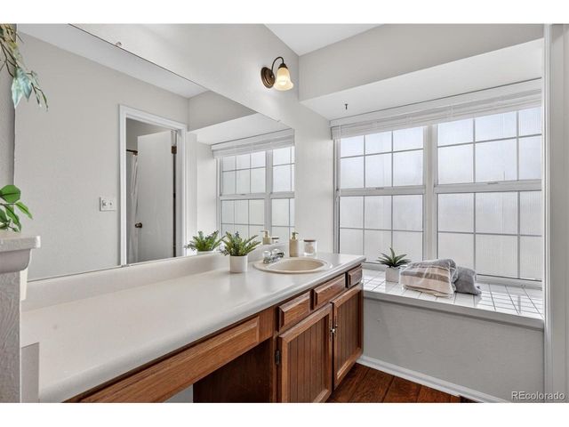 7022 S Glencoe Ct, Centennial, CO 80122