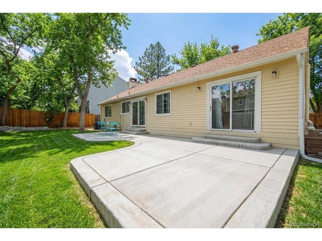 7022 S Glencoe Ct, Centennial, CO 80122
