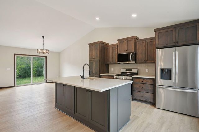 2669 128th Avenue NW, Coon Rapids, MN 55011