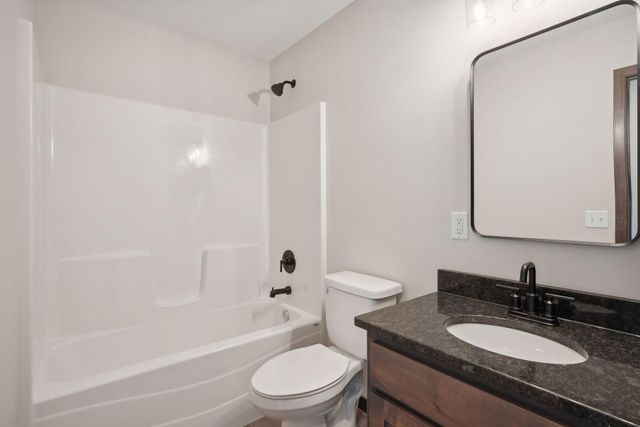 2669 128th Avenue NW, Coon Rapids, MN 55011