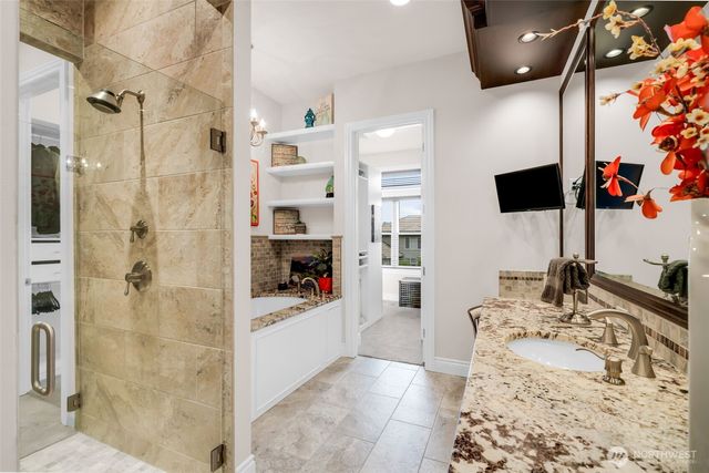 1520 NW Lacamas Drive, Camas, WA 98607