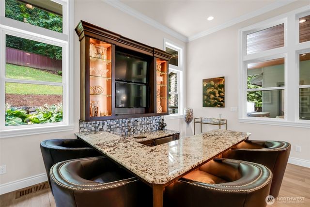 1520 NW Lacamas Drive, Camas, WA 98607