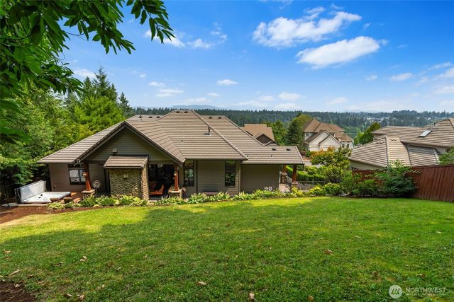 1520 NW Lacamas Drive, Camas, WA 98607