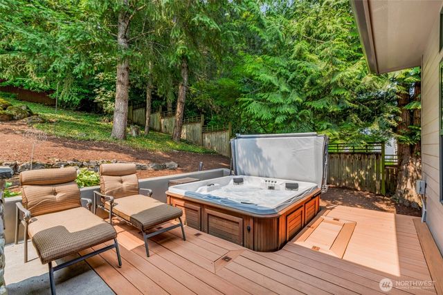 1520 NW Lacamas Drive, Camas, WA 98607